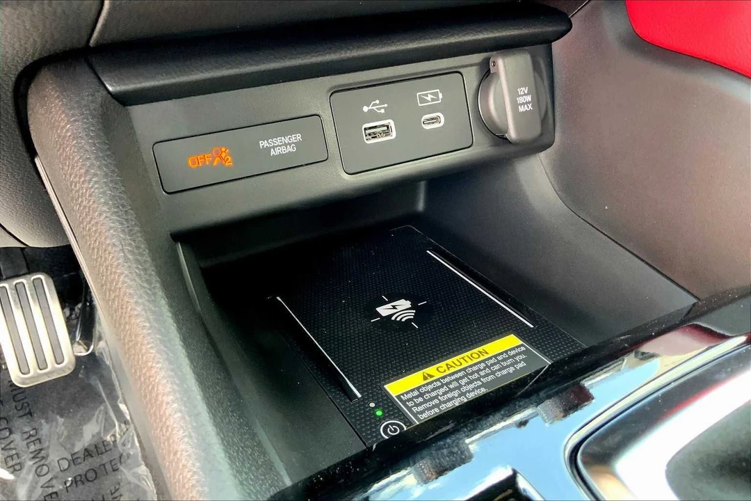 2026 Acura Integra Type S 5th Gen - Image 18 of 23