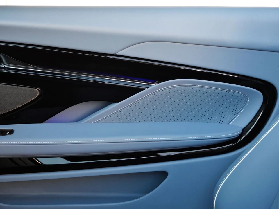 2026 Aston Martin DB12 - Image 21 of 27