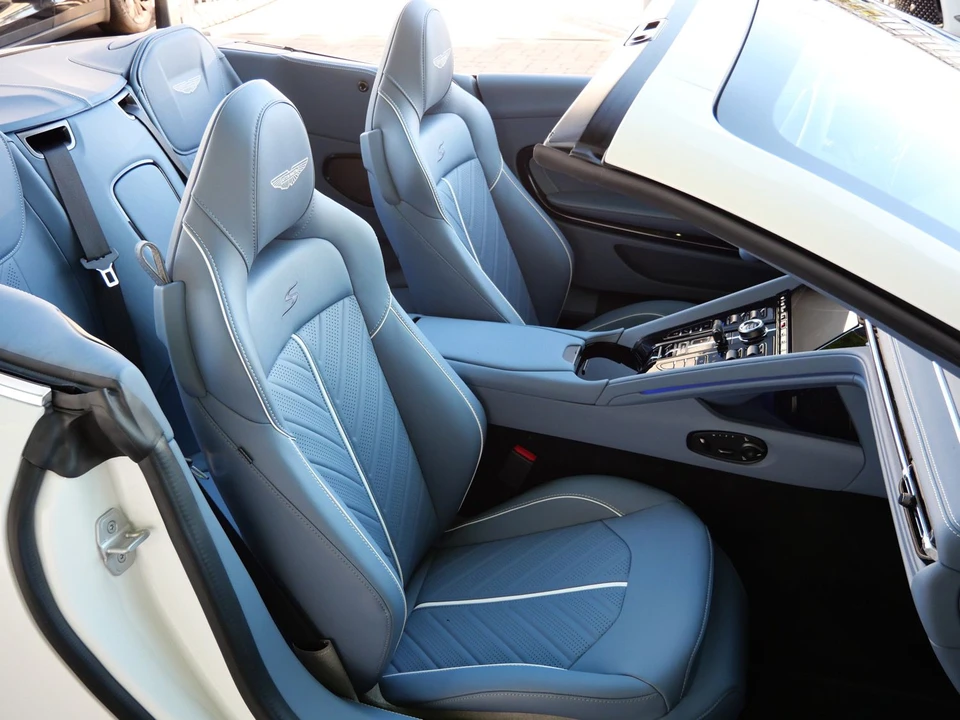 2026 Aston Martin DB12 - Image 12 of 27