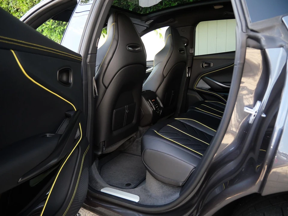 2026 Aston Martin DBX - Image 19 of 30