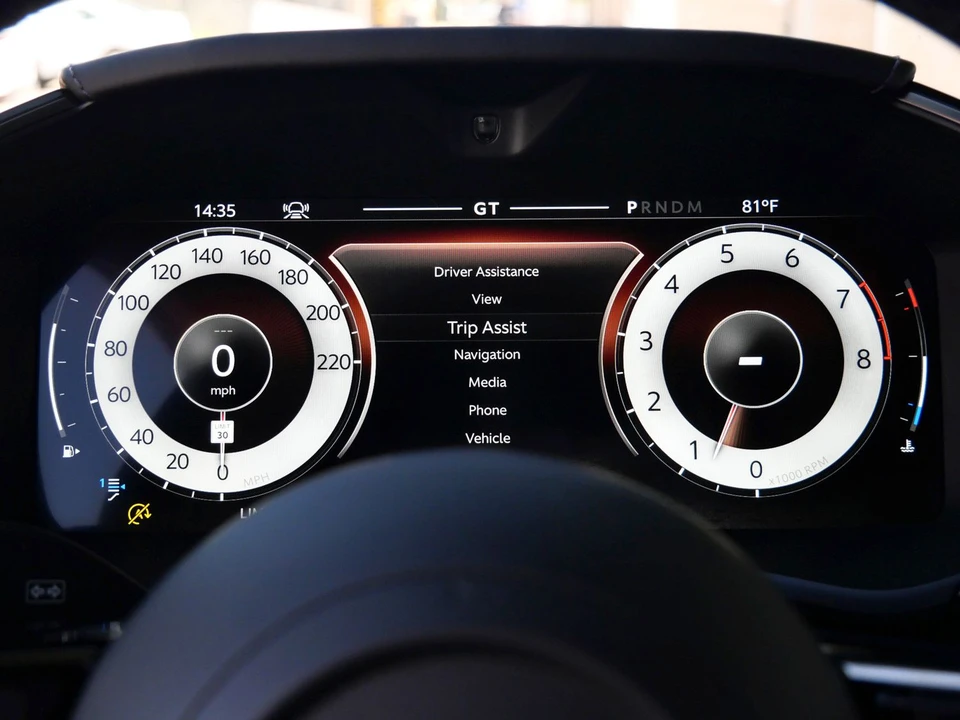 2026 Aston Martin DBX - Image 6 of 28