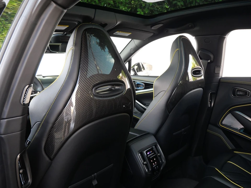 2026 Aston Martin DBX - Image 23 of 30