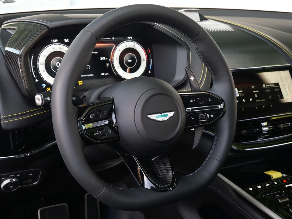 2026 Aston Martin DBX - Image 10 of 30