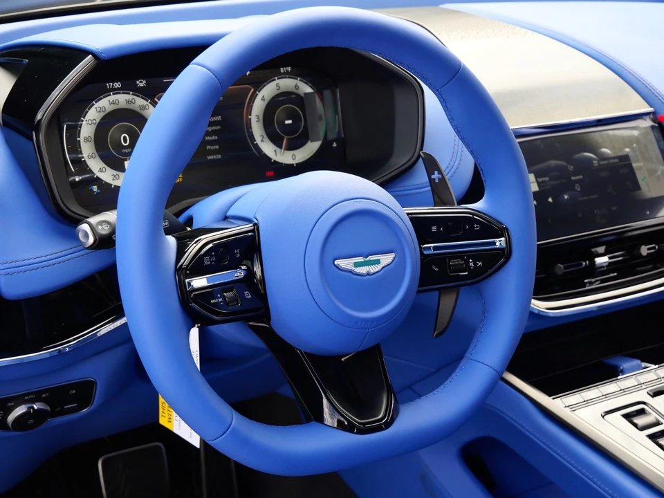 2026 Aston Martin DBX - Image 11 of 30