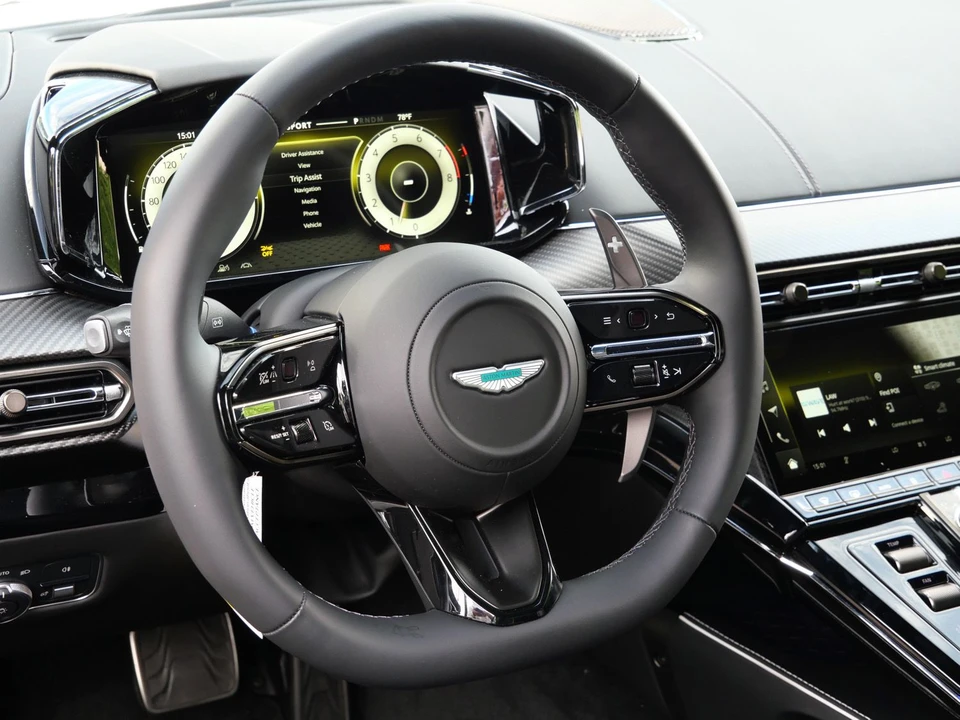 2026 Aston Martin V8 Vantage (2019+) - Image 11 of 26