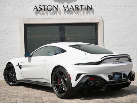 2026 Aston Martin V8 Vantage (2019+) - Image 2 of 26