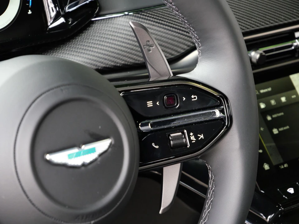 2026 Aston Martin V8 Vantage (2019+) - Image 19 of 27