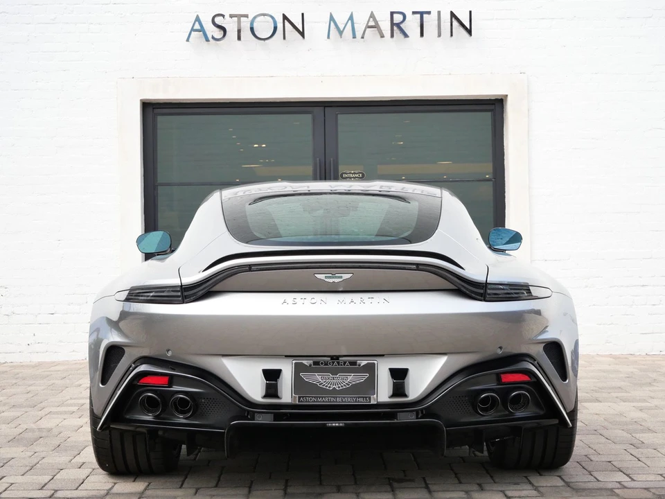 2026 Aston Martin V8 Vantage (2019+) - Image 18 of 27