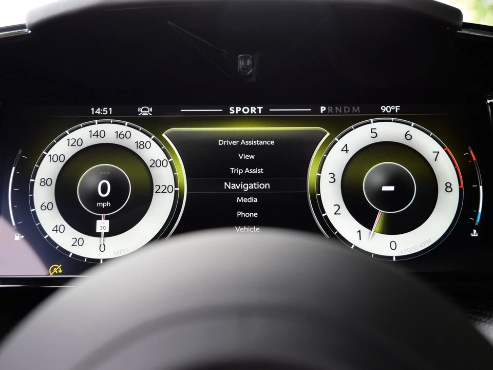 2026 Aston Martin V8 Vantage (2019+) - Image 6 of 27