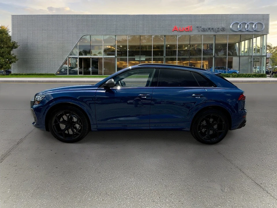 2026 Audi RS Q8 Performance - Image 6 of 31