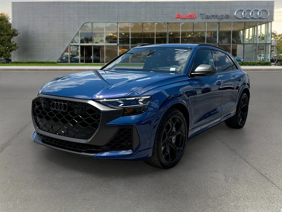 2026 Audi RS Q8 Performance - Image 7 of 31