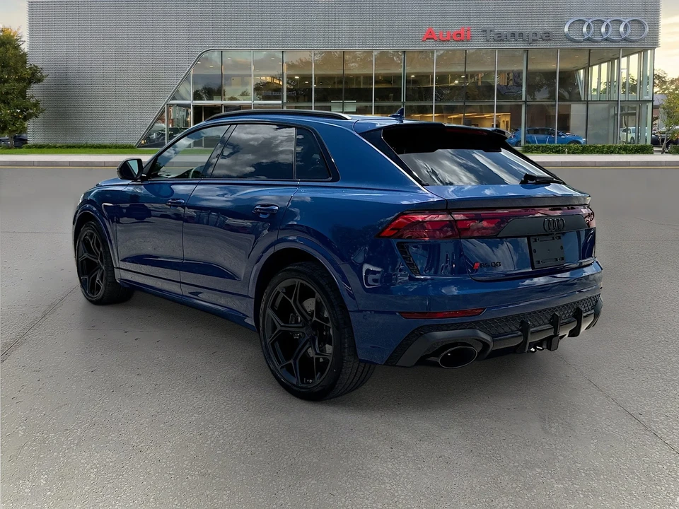2026 Audi RS Q8 Performance - Image 5 of 31