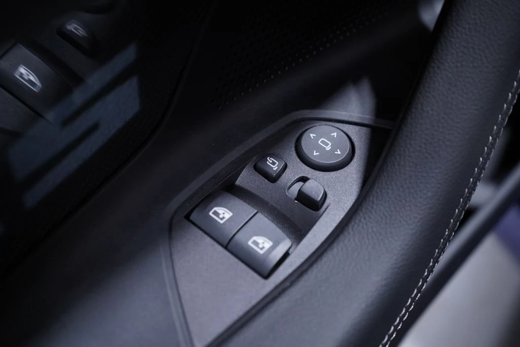 2026 BMW G87 M2 - Image 18 of 20