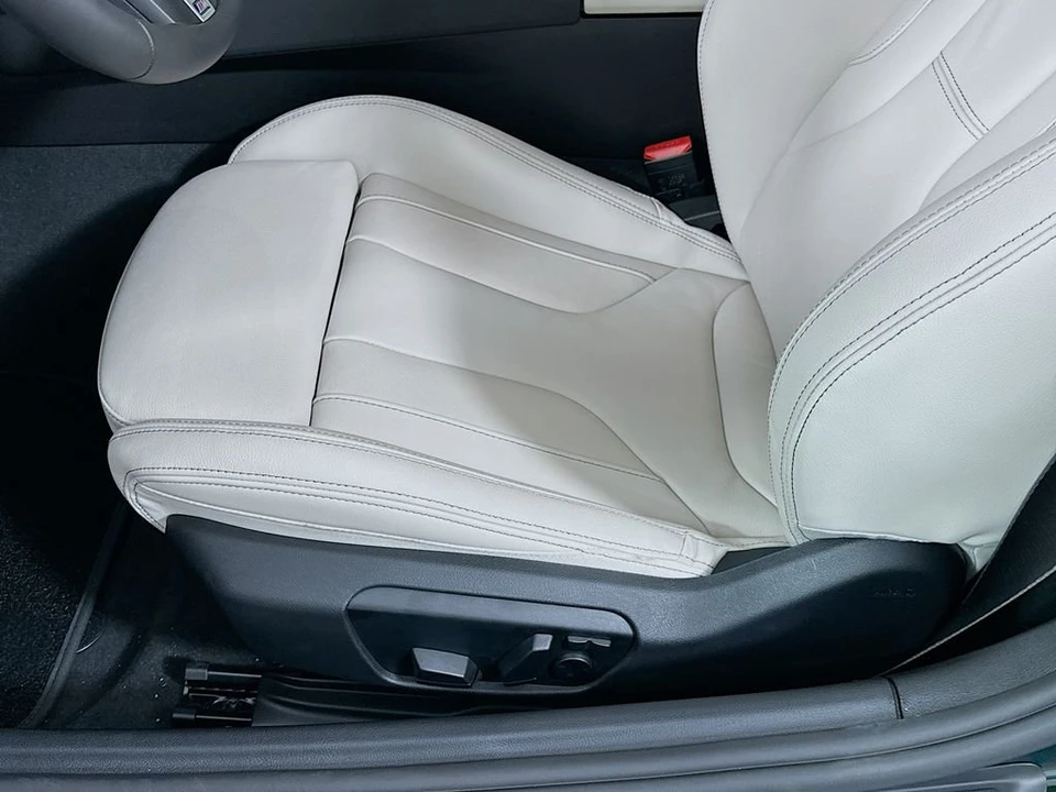 2026 BMW G29 Z4 M40i Roadster - Image 19 of 22
