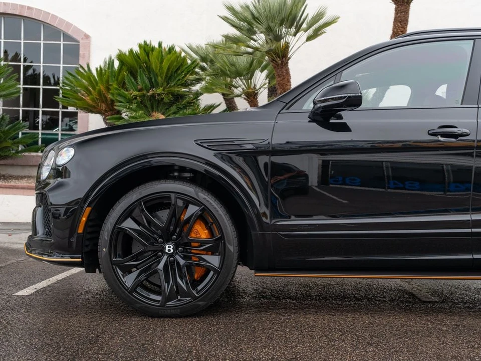 2026 Bentley Bentayga Speed - Image 31 of 31