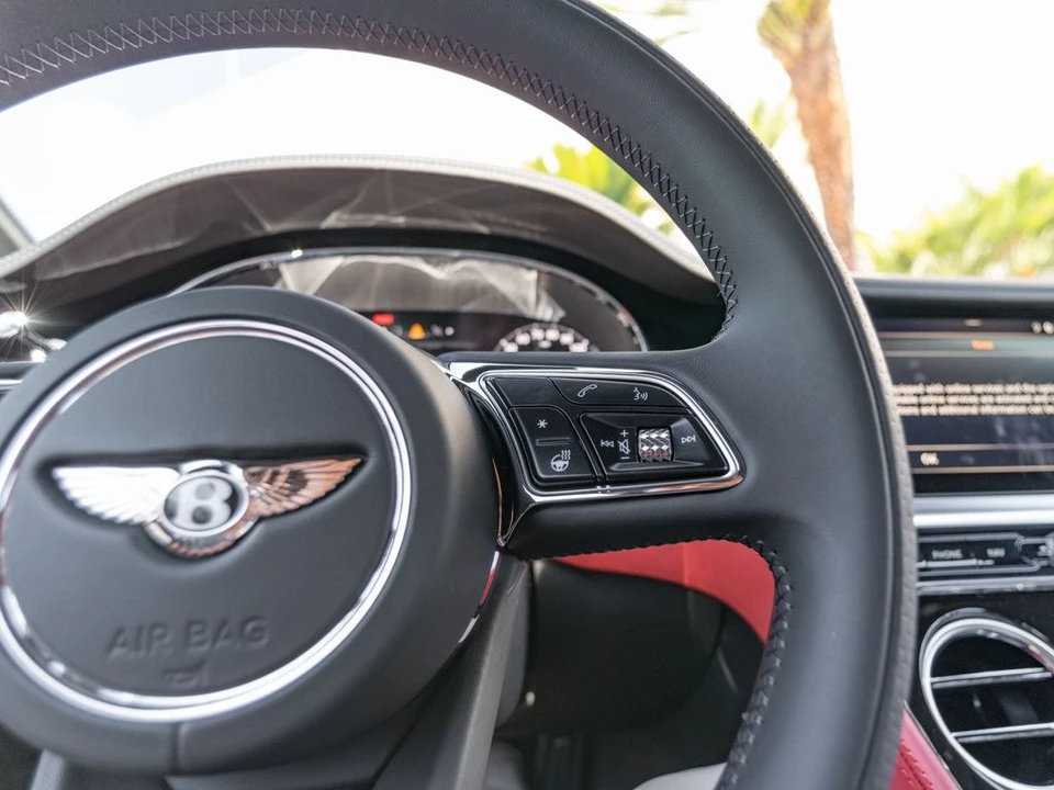 2026 Bentley Continental GT 4th Gen - Image 9 of 31