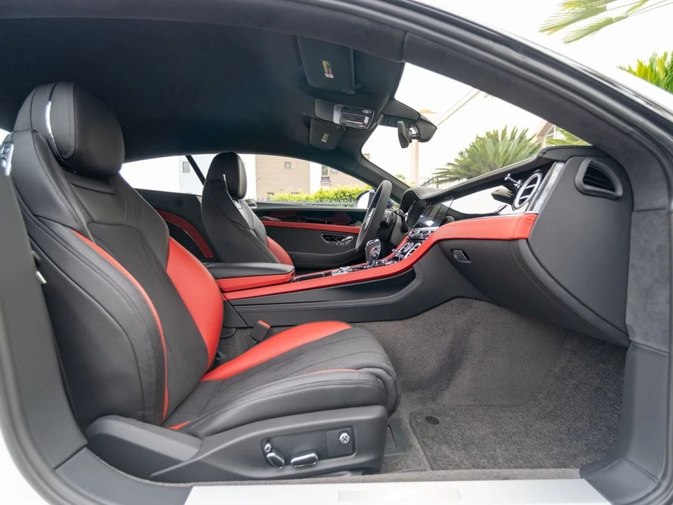 2026 Bentley Continental GT 4th Gen - Image 15 of 31