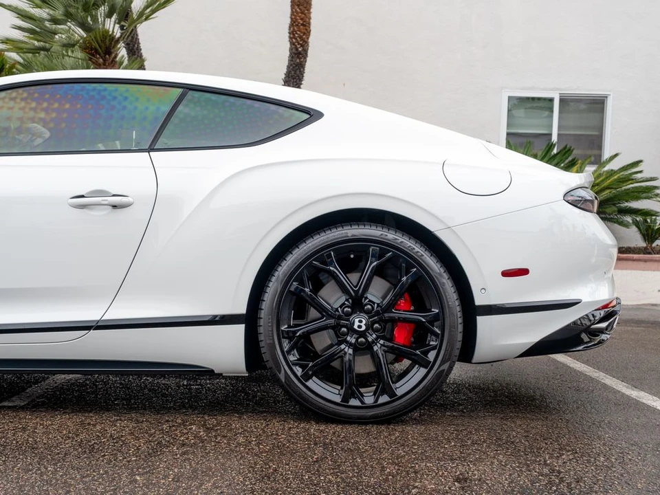 2026 Bentley Continental GT 4th Gen - Image 24 of 31