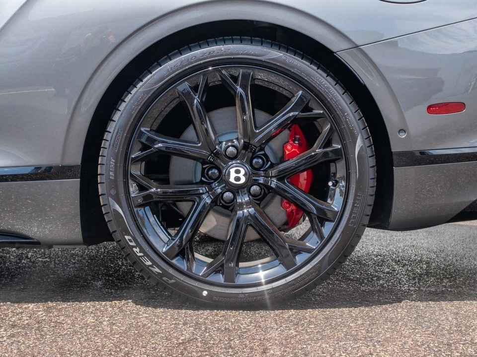 2026 Bentley Continental GT 4th Gen - Image 23 of 31