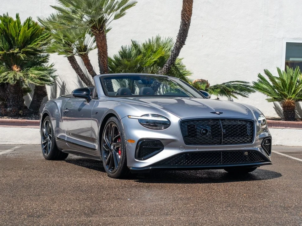 2026 Bentley Continental GTC - Image 29 of 31