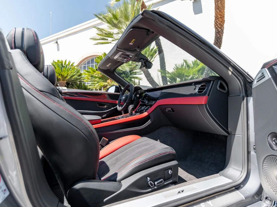 2026 Bentley Continental GTC - Image 15 of 31