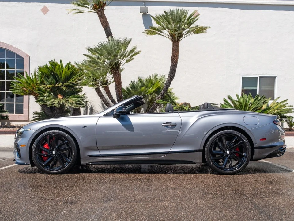 2026 Bentley Continental GTC - Image 5 of 31