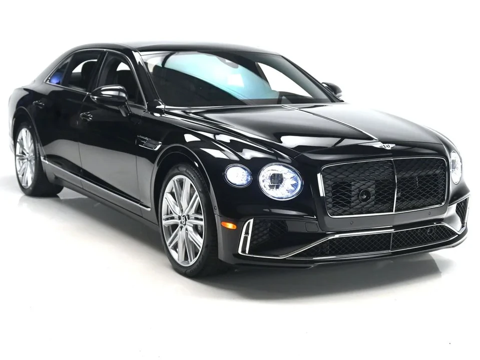 2026 Bentley Continental Flying Spur - Image 3 of 31
