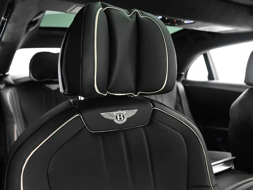 2026 Bentley Continental Flying Spur - Image 17 of 31