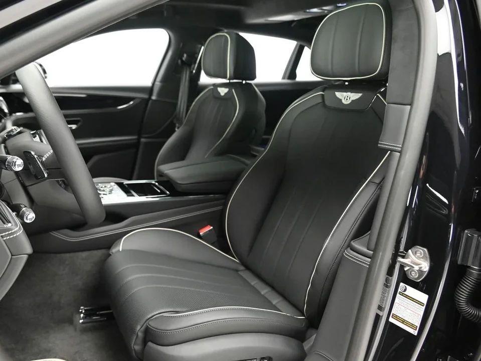 2026 Bentley Continental Flying Spur - Image 11 of 31
