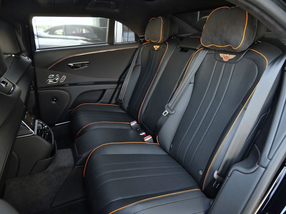 2026 Bentley - Image 19 of 26