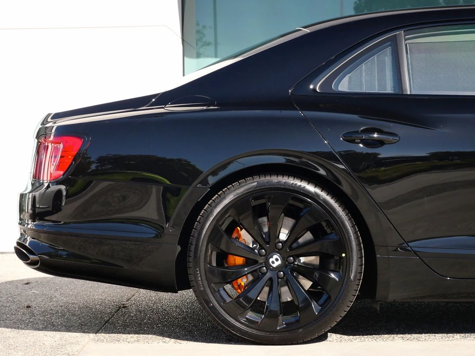 2026 Bentley - Image 9 of 26