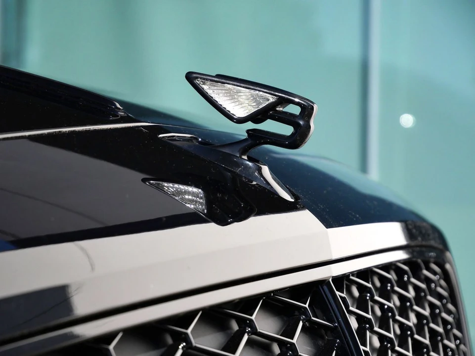 2026 Bentley - Image 8 of 26
