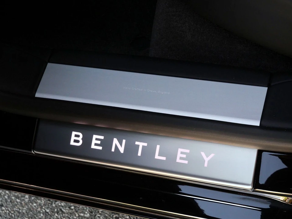 2026 Bentley - Image 16 of 26