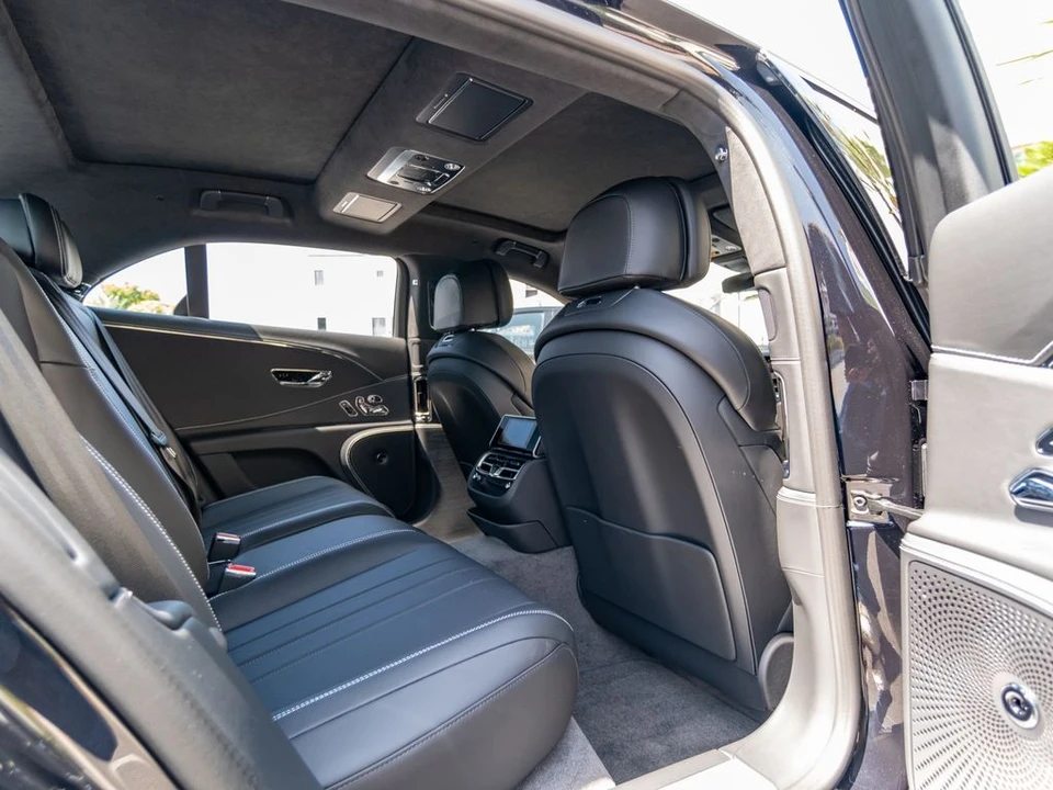 2026 Bentley Continental Flying Spur - Image 19 of 31