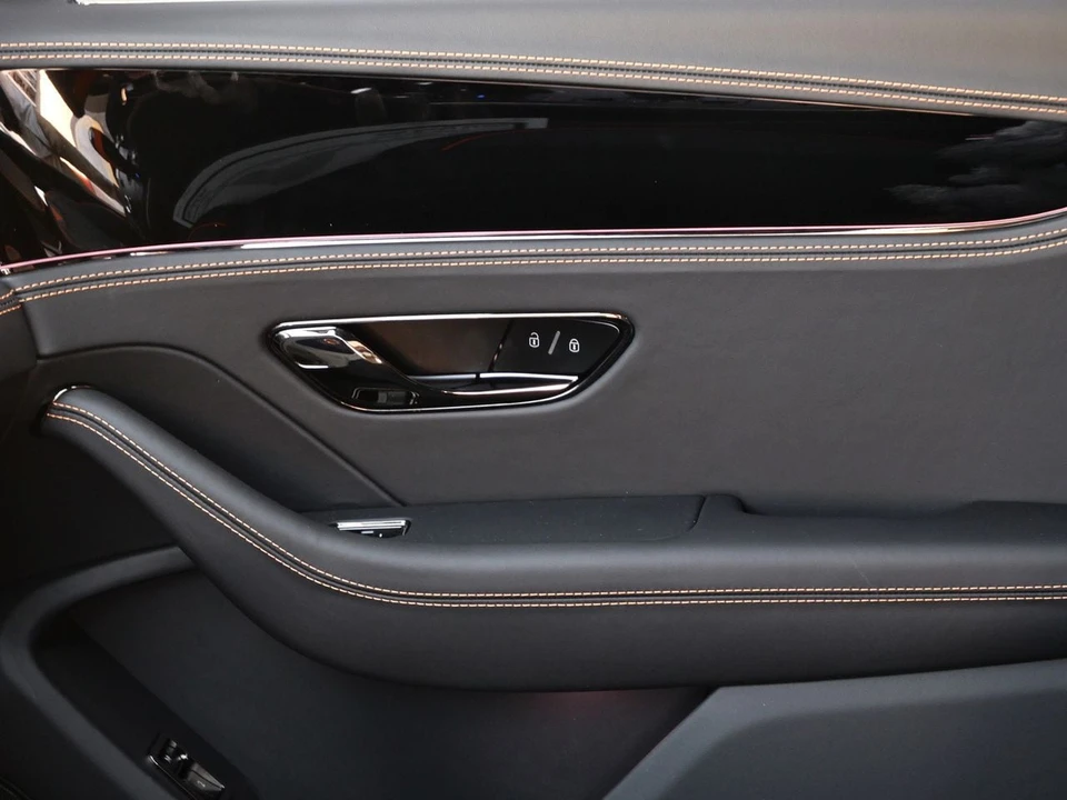 2026 Bentley - Image 17 of 29