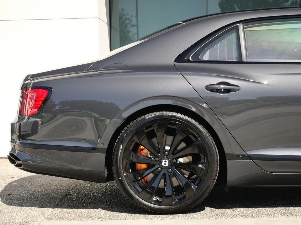 2026 Bentley - Image 9 of 29