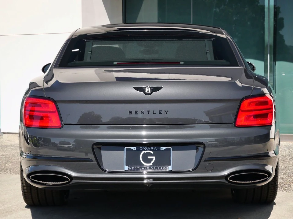 2026 Bentley - Image 8 of 29