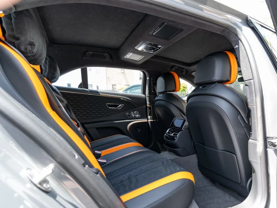 2026 Bentley Continental Flying Spur - Image 20 of 31
