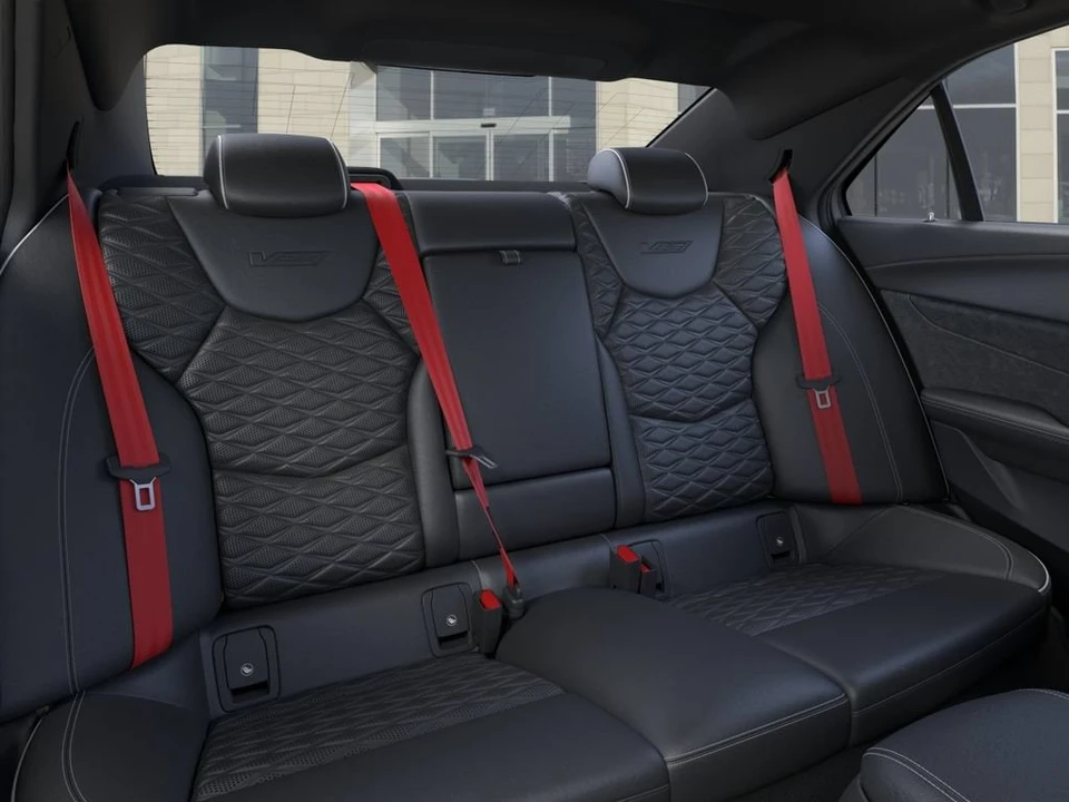 2026 Cadillac CT4-V Blackwing - Image 17 of 31