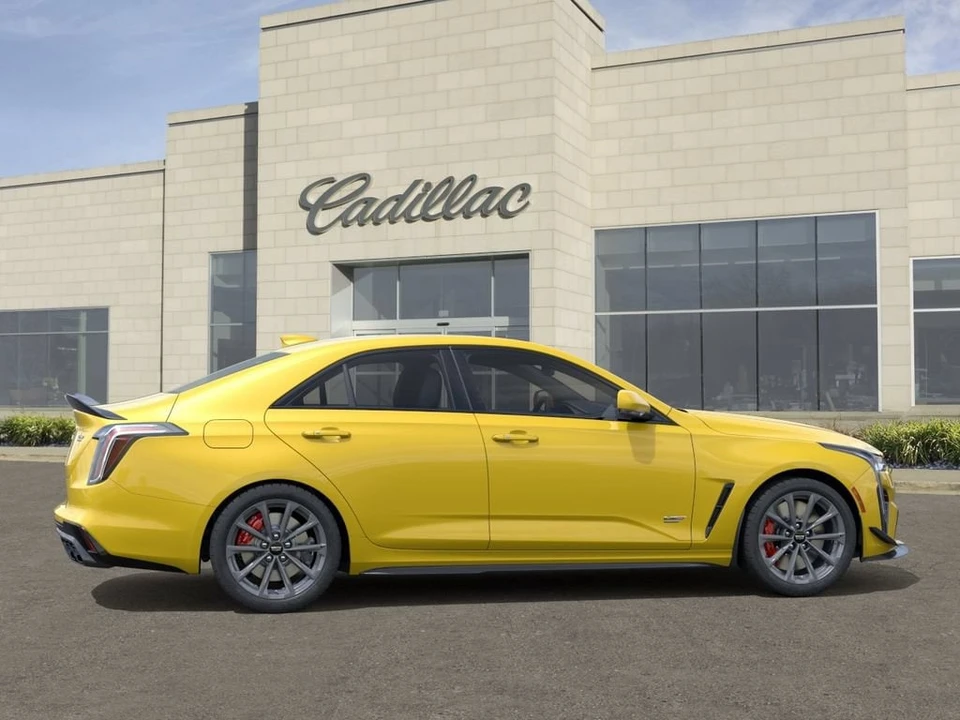 2026 Cadillac CT4-V Blackwing - Image 5 of 31
