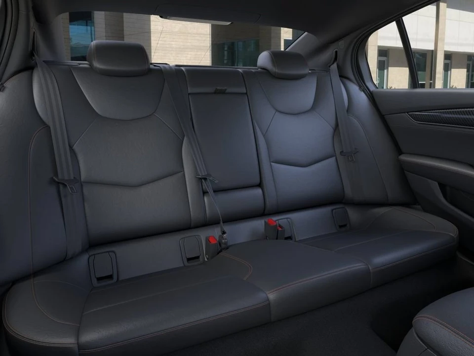 2026 Cadillac CT5-V - Image 17 of 31