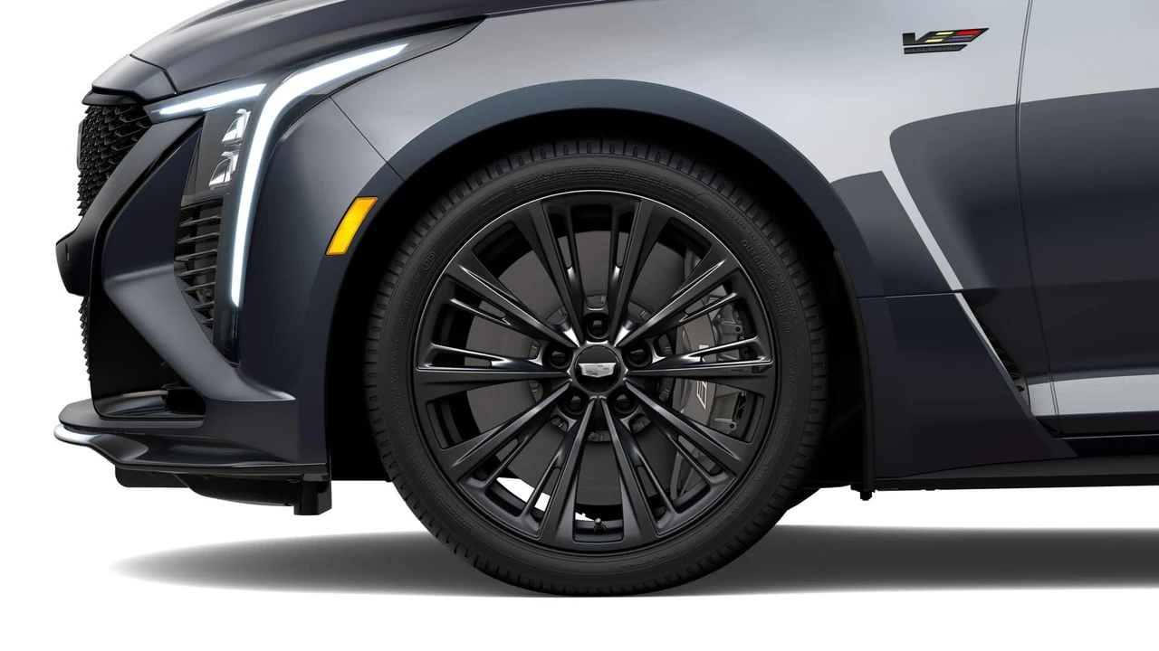 2026 Cadillac CT5-V Blackwing - Image 31 of 31