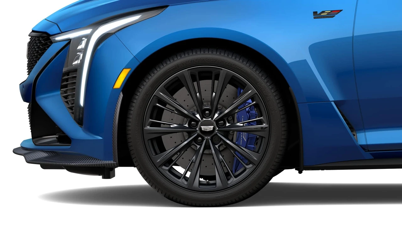 2026 Cadillac CT5-V Blackwing - Image 8 of 12