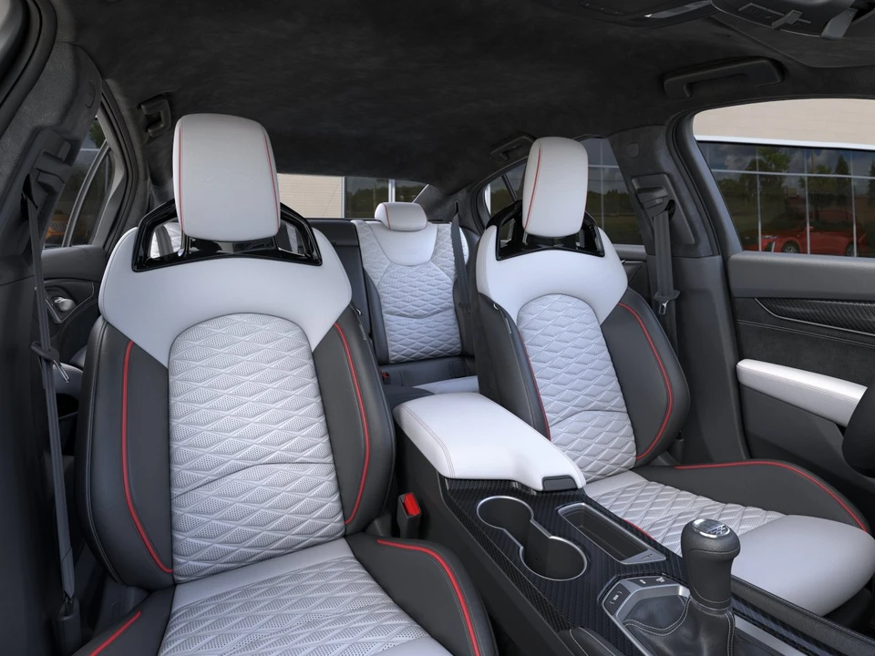 2026 Cadillac CT5-V Blackwing - Image 16 of 31