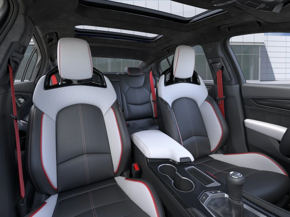 2026 Cadillac CT5-V Blackwing - Image 16 of 31