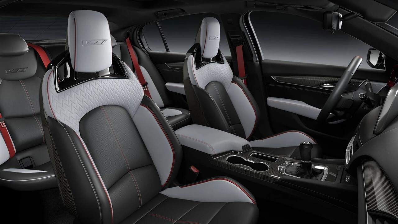 2026 Cadillac CT5-V Blackwing - Image 9 of 11