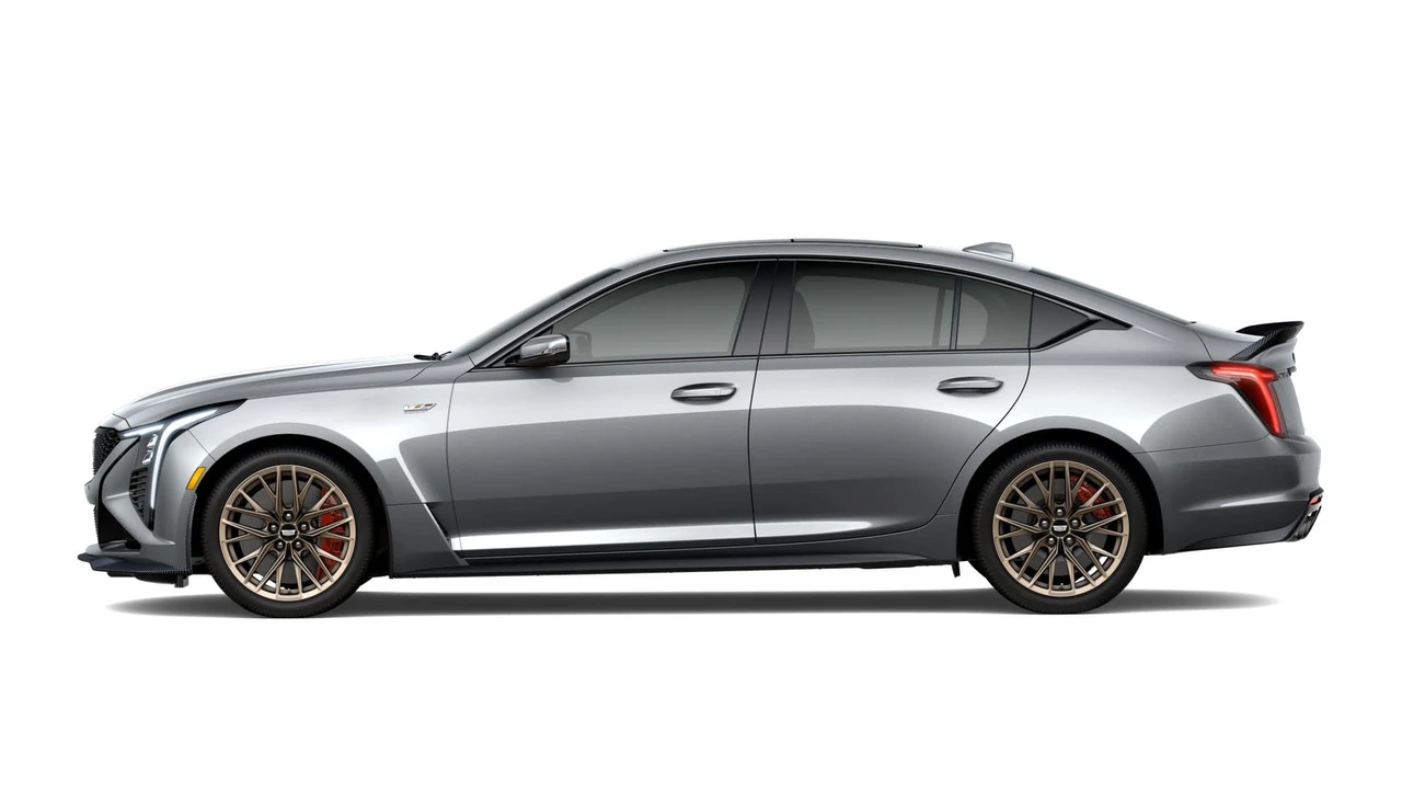 2026 Cadillac CT5-V Blackwing - Image 27 of 31
