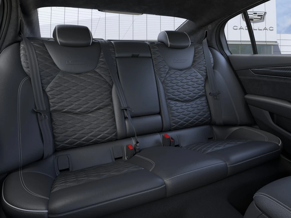 2026 Cadillac CT5-V Blackwing - Image 17 of 31