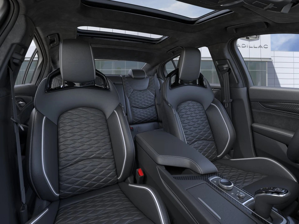 2026 Cadillac CT5-V Blackwing - Image 16 of 31