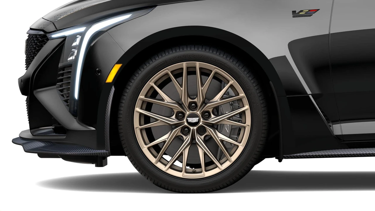 2026 Cadillac CT5-V Blackwing - Image 31 of 31